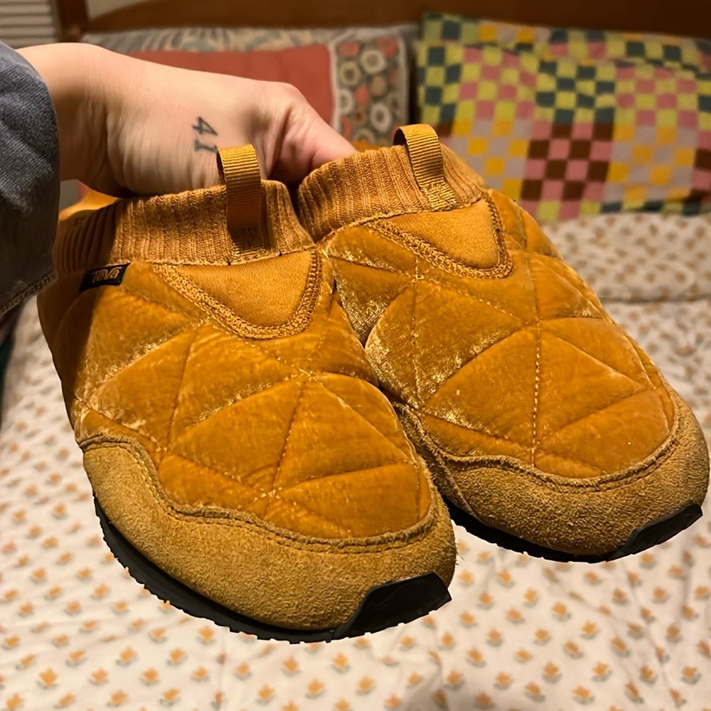 Teva Slippers